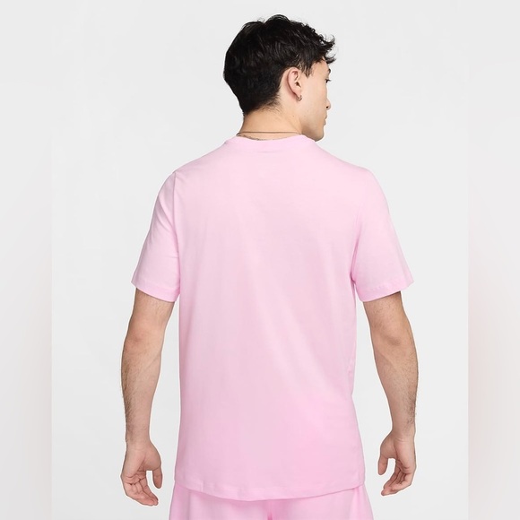 NEW NIKE SPORTSWEAR CLUB T-SHIRT - Pink with embroidered Swoosh logo - Picture 7 of 9